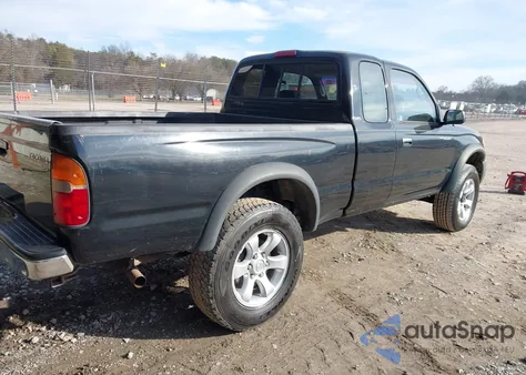 1998 Toyota Tacoma z USA, uszkodzony, nr VIN 4TAWM72N2WZ131365